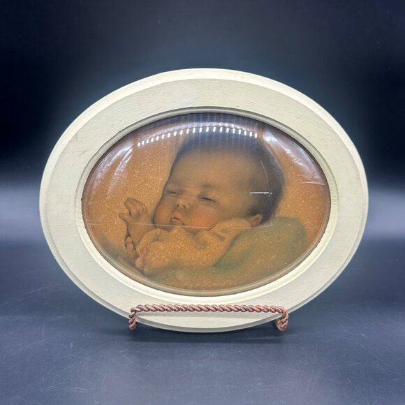 Vintage Baby Picture Convex Domed Glass Wooden Oval Frame Wall Hanging Decor - Picture 2 of 8